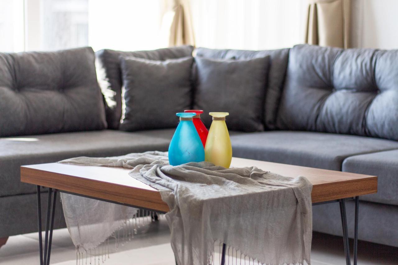 Four Seasons Life Rentals Trikomo Eksteriør bilde