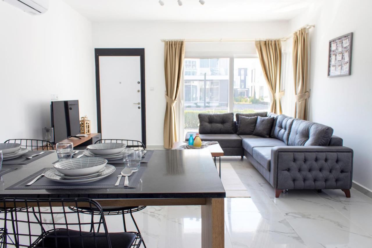 Four Seasons Life Rentals Trikomo Eksteriør bilde