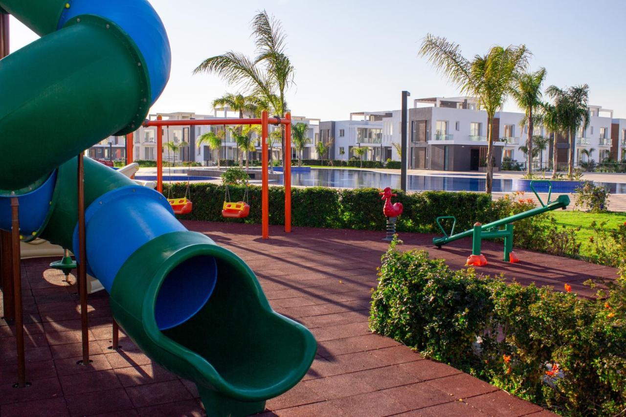 Four Seasons Life Rentals Trikomo Eksteriør bilde