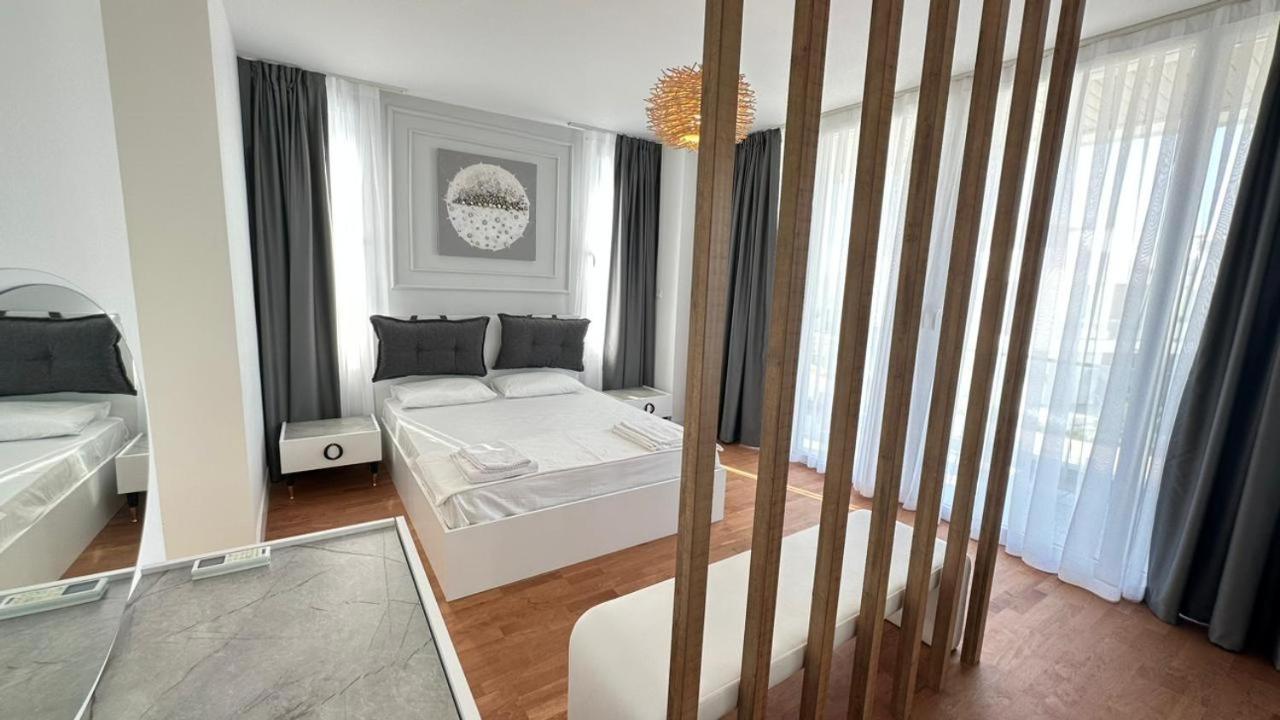 Four Seasons Life Rentals Trikomo Eksteriør bilde